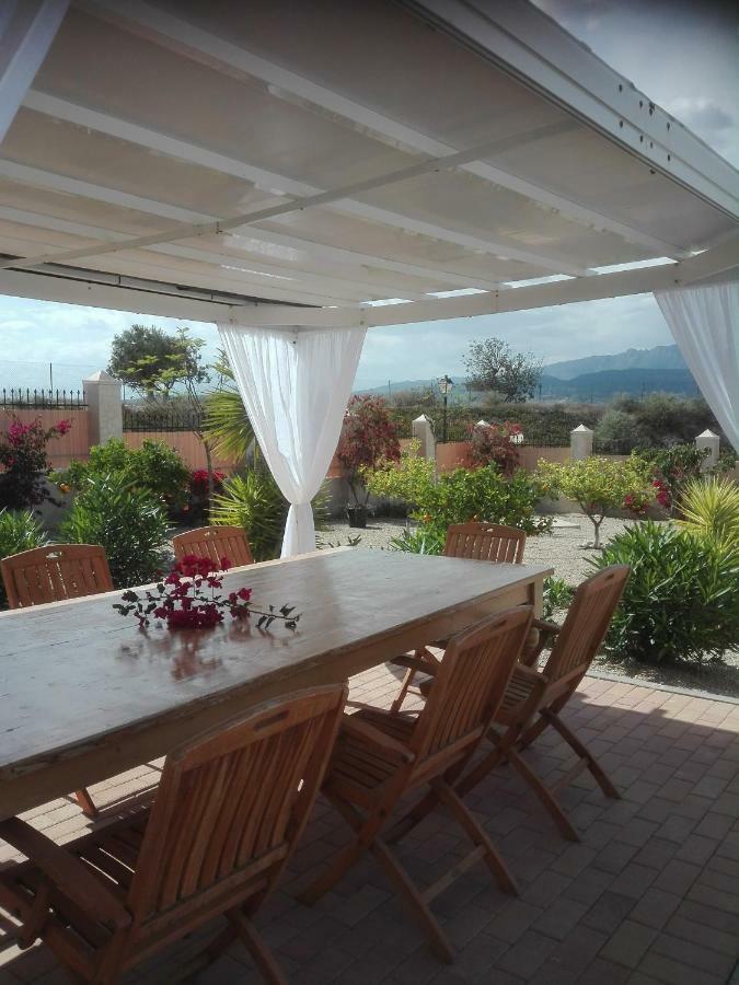 Villa Campos del Río Kültér fotó