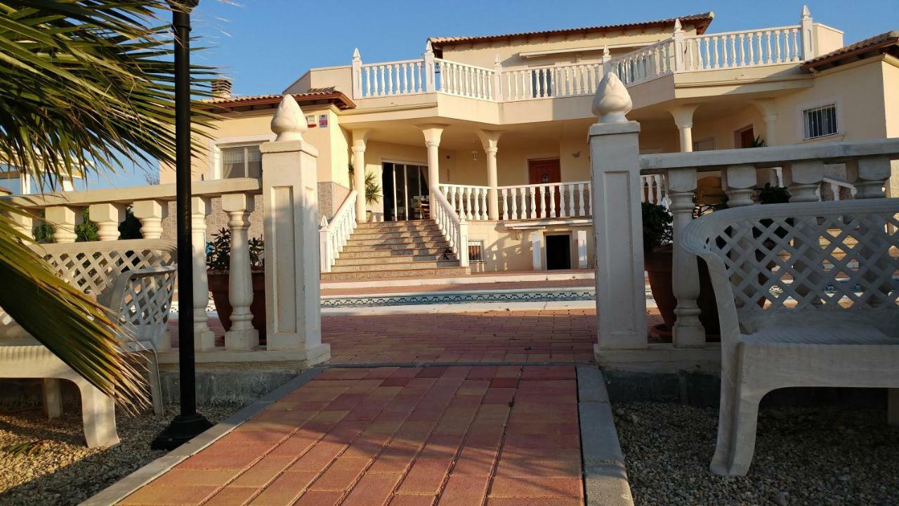 Villa Campos del Río Kültér fotó